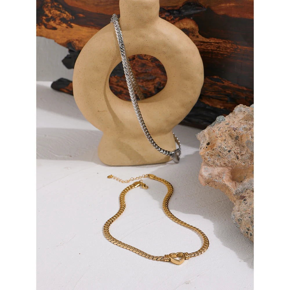 Necklace Stainless Steel for Women Fashion Metal Texture Flat Collar Waterproof Necklace Girlfriend Gift