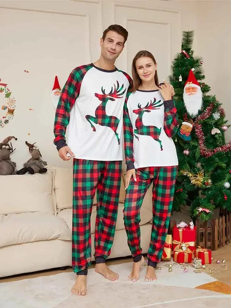 Christmas Matching Outfits Cartoon Print Clothing Pajamas Set for Adult Kids Cute Pyjamas Sleepwear Suit