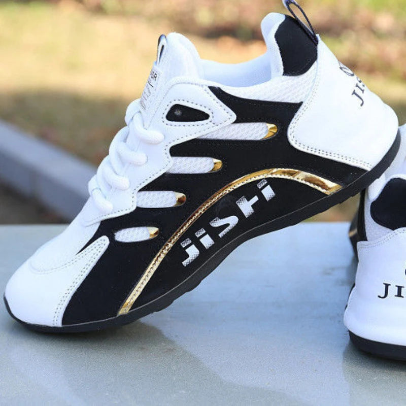 Men Casual Shoes New Comfortable Soft Bottom Flats Lace Up Sneakers