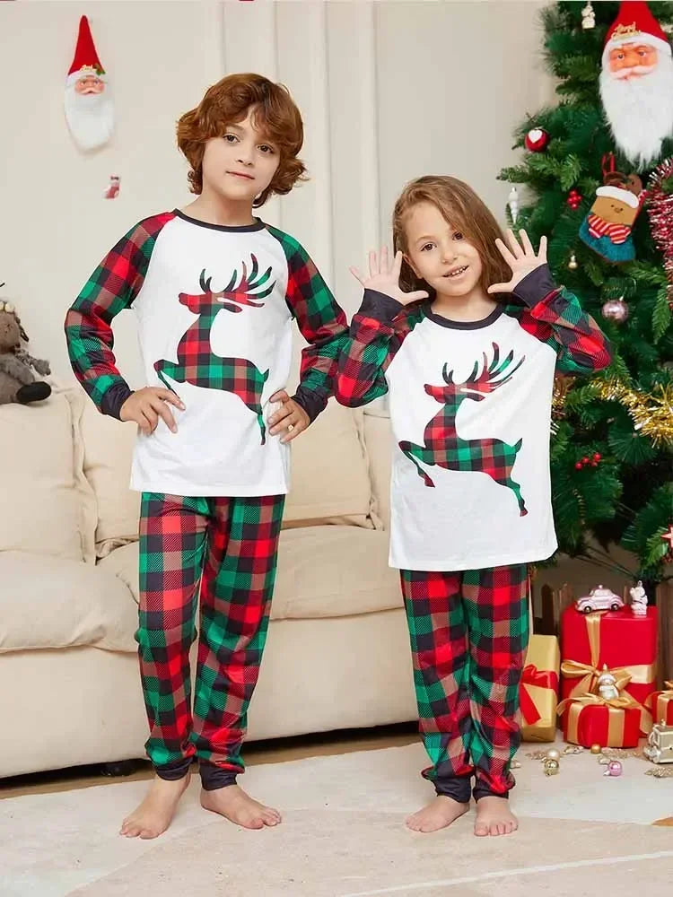 Christmas Matching Outfits Cartoon Print Clothing Pajamas Set for Adult Kids Cute Pyjamas Sleepwear Suit