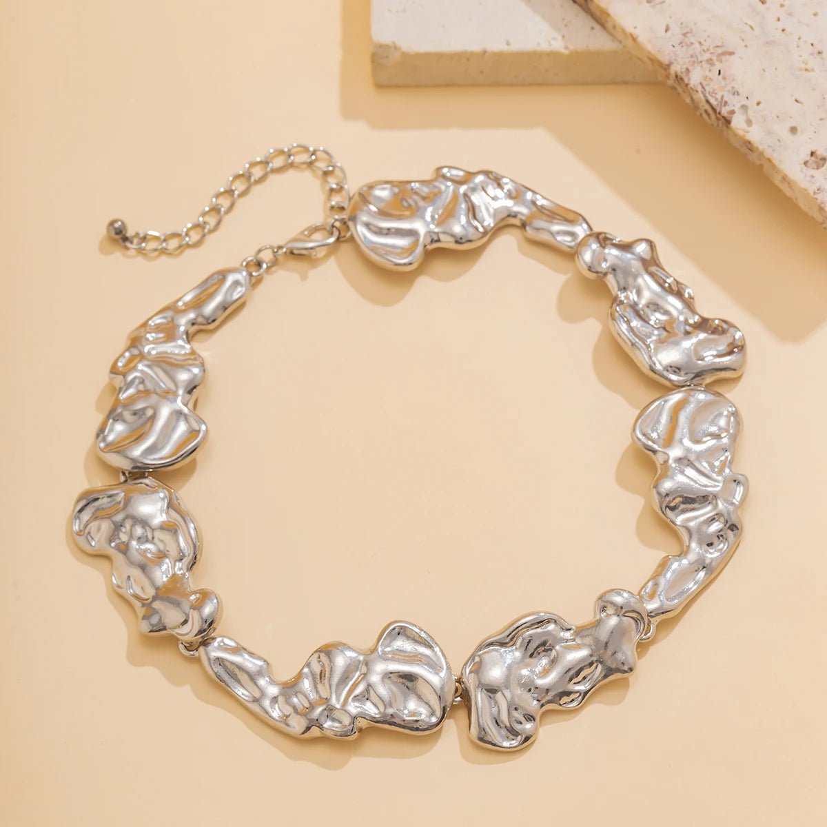 Big Metal Thick Choker Necklace for Women Trendy Chunky Collar on Neck Accessories Fashion Jewelry Female
