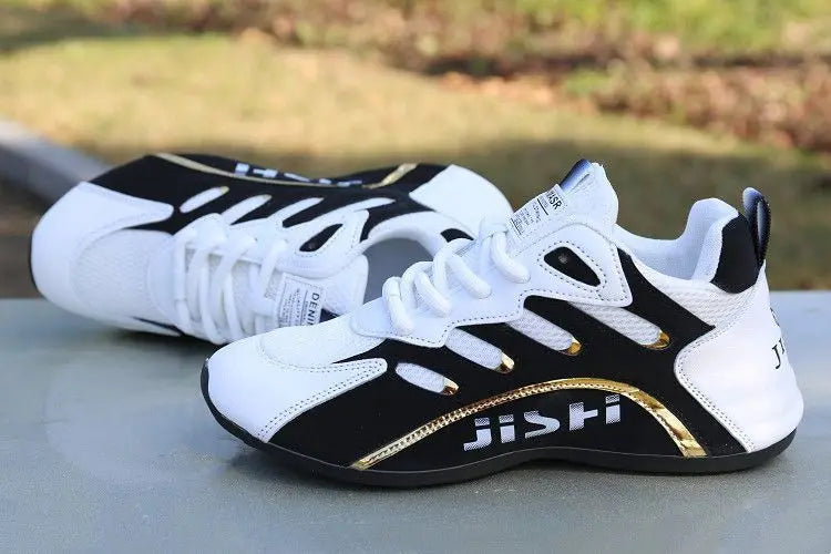Men Casual Shoes New Comfortable Soft Bottom Flats Lace Up Sneakers