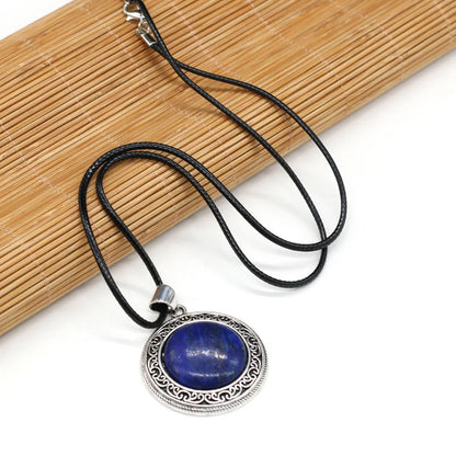 New Hot Vintage Necklace Natural Stone Quartz Pink Quartz Retro Pendant Choker Abalone Shell Charms Necklaces for Women