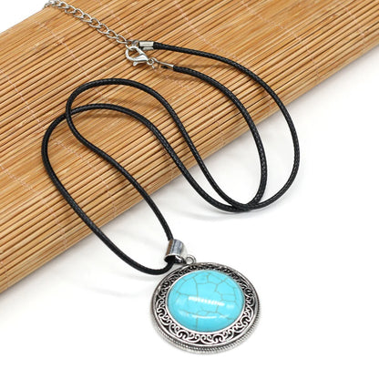 New Hot Vintage Necklace Natural Stone Quartz Pink Quartz Retro Pendant Choker Abalone Shell Charms Necklaces for Women