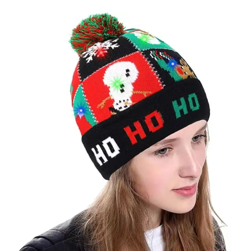 Light Up Xmas Beanie Cap Unisex Winter Beanie Sweater Hat with Colorful LEDs for Christmas New Year