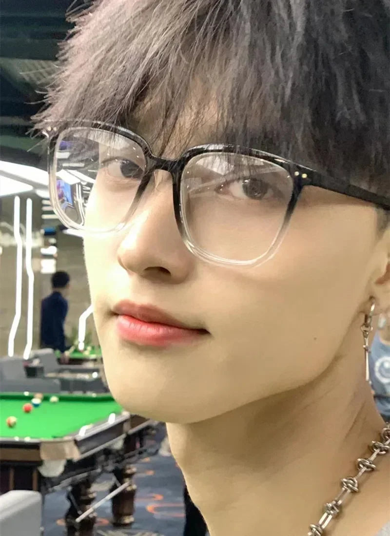 Fashion Anti Blue Light Glasses Men Computer Women Eyeglass Fashion Optical Plain Frame Spectacles Transparent Blocking Glasses