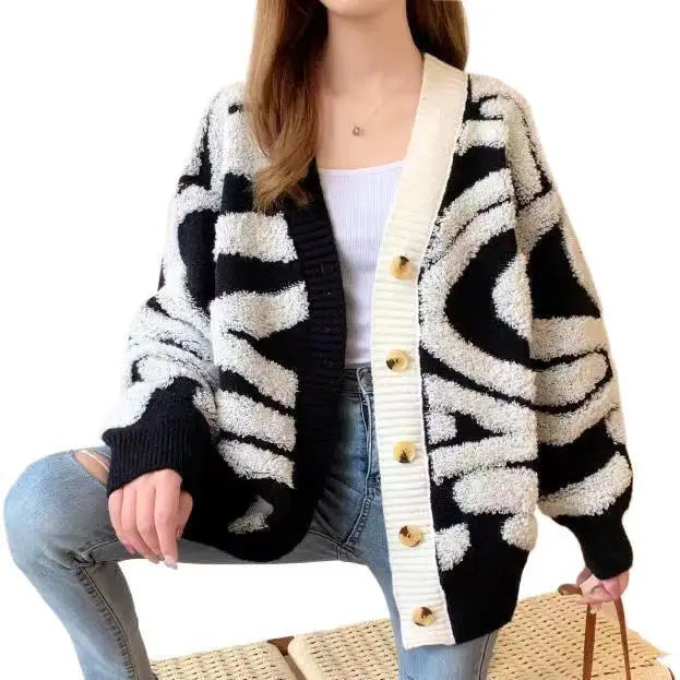 New Knitted Cardigan V Neck Embroidery Floral Ladies Sweater Casual Loose Overcoat