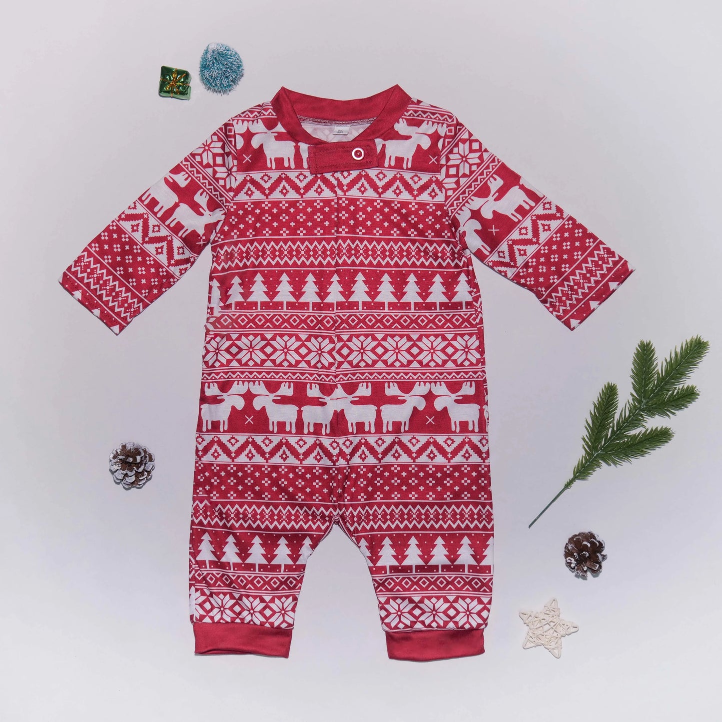 Winter 2024 Allover Print Christmas Pajamas Set Adult Kids Matching Clothes Soft Sleepwear Baby Dog Pjs Xmas Pyjamas Family Look