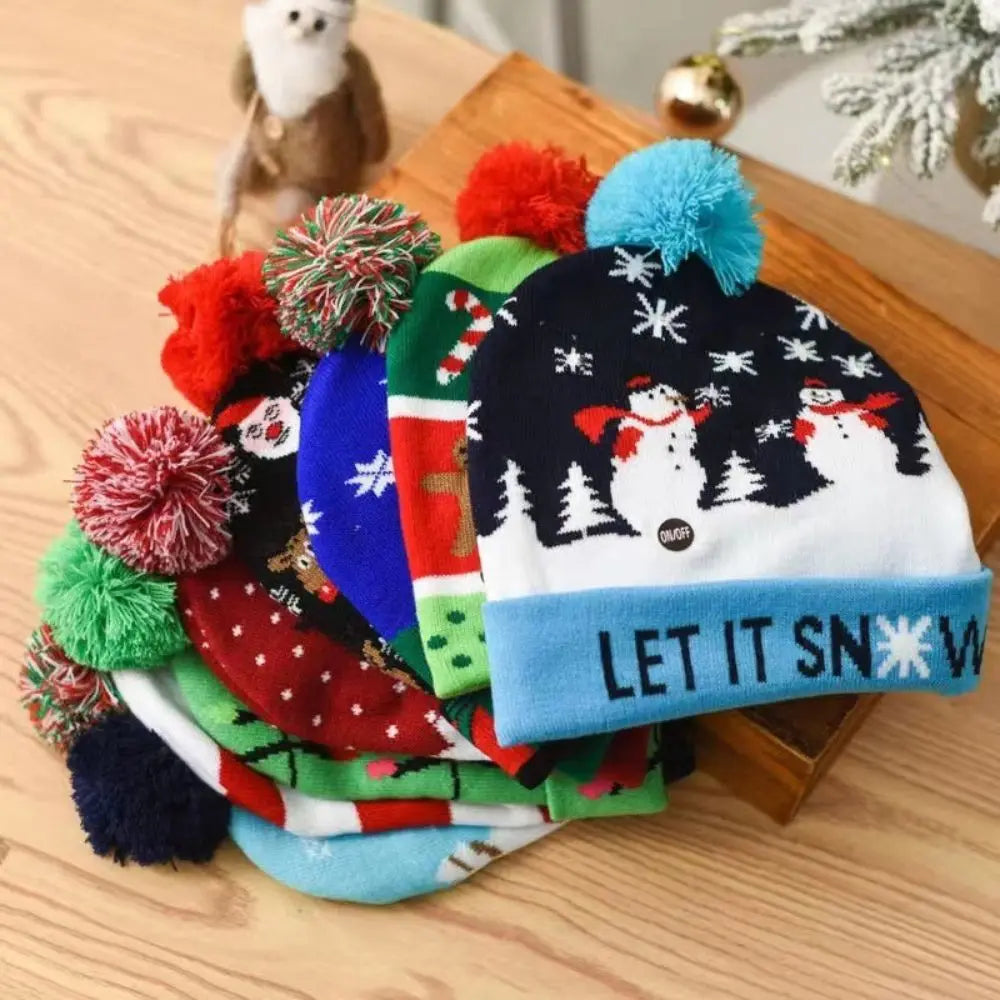 Light Up Xmas Beanie Cap Unisex Winter Beanie Sweater Hat with Colorful LEDs for Christmas New Year