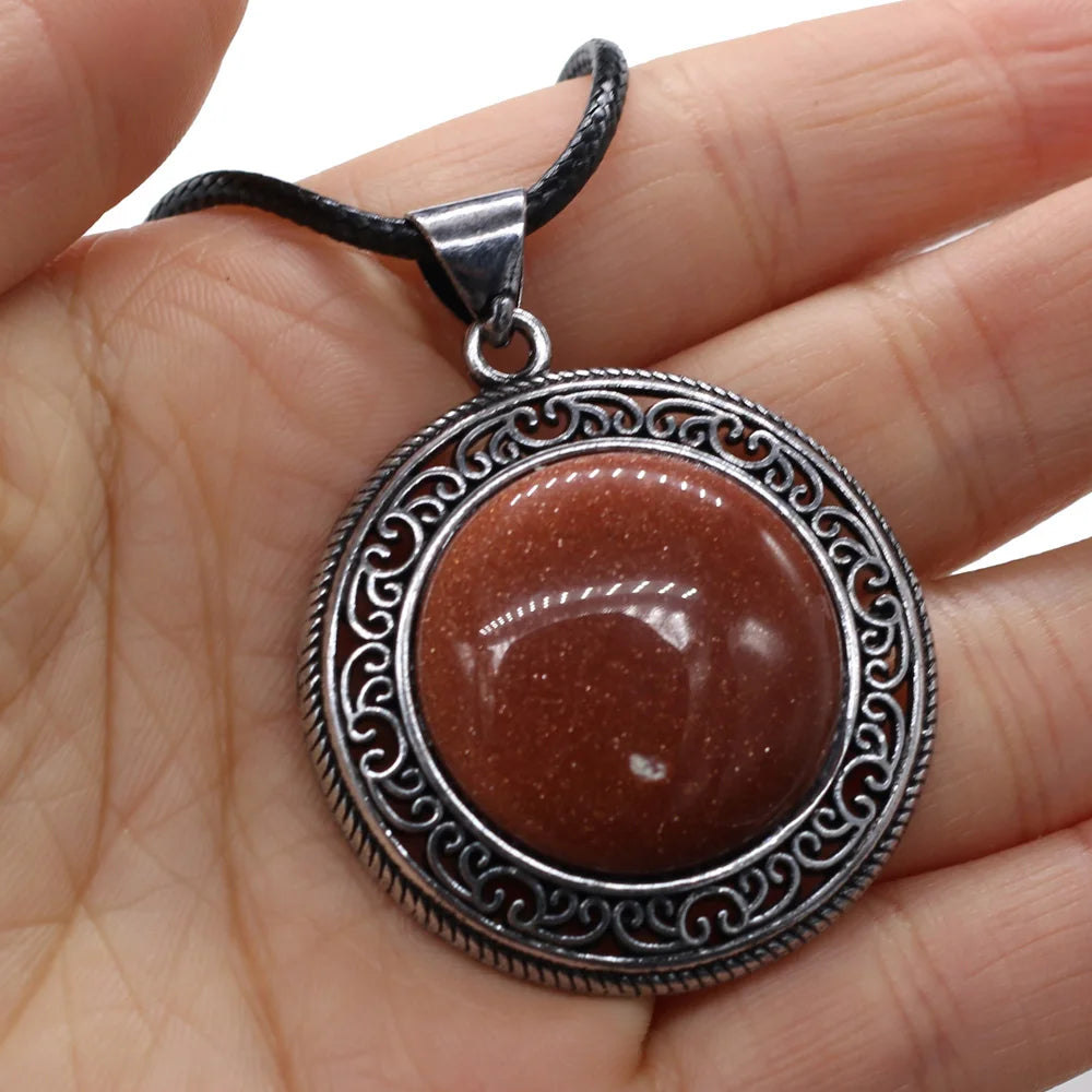 New Hot Vintage Necklace Natural Stone Quartz Pink Quartz Retro Pendant Choker Abalone Shell Charms Necklaces for Women