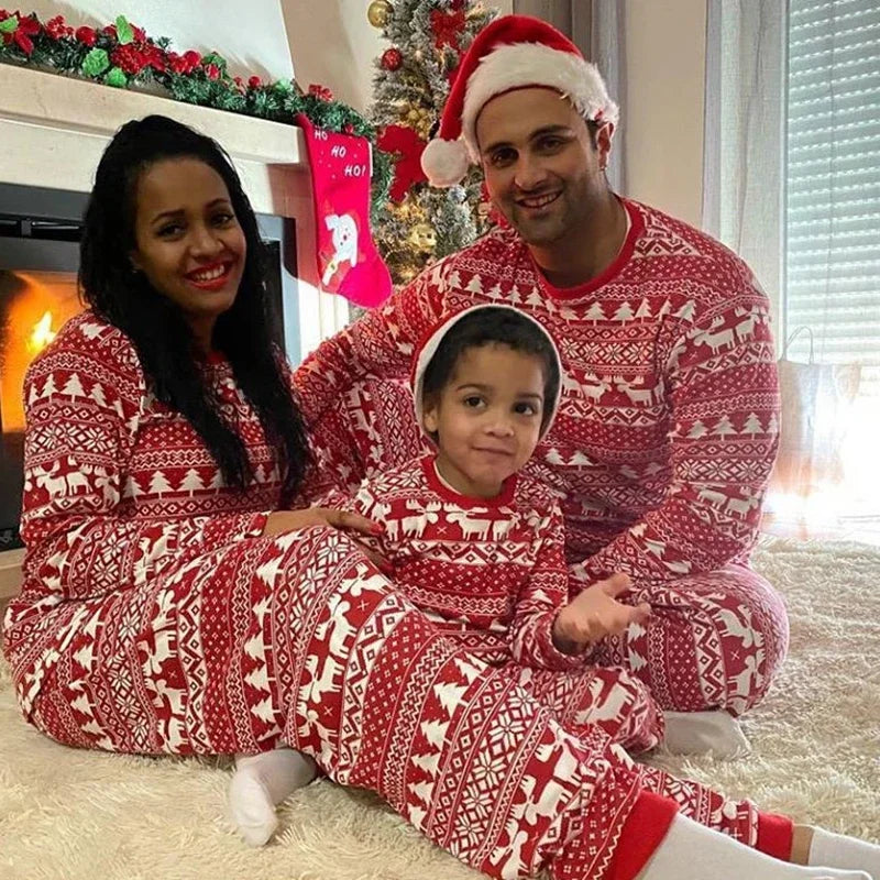 Winter 2024 Allover Print Christmas Pajamas Set Adult Kids Matching Clothes Soft Sleepwear Baby Dog Pjs Xmas Pyjamas Family Look